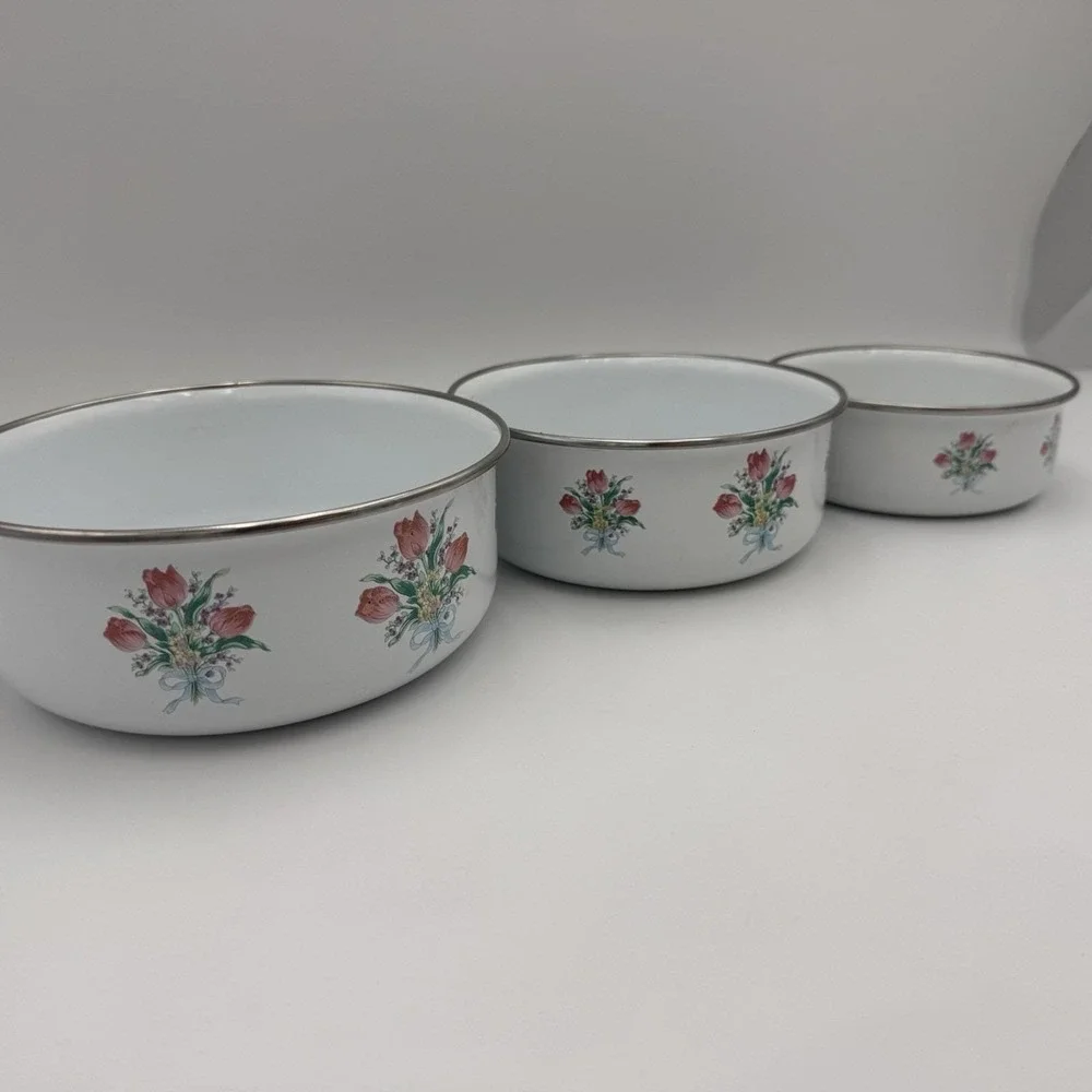 Vtg Metal Enamel Ware Nesting Mixing Bowls Set 3 Pink Floral MCM Cottage Shabby